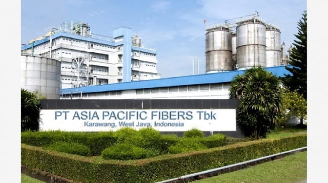 Pabrik Kimia dan Serat PT Asia Pacific fibers Tbk. yang ditutup permanen. [Instagram].