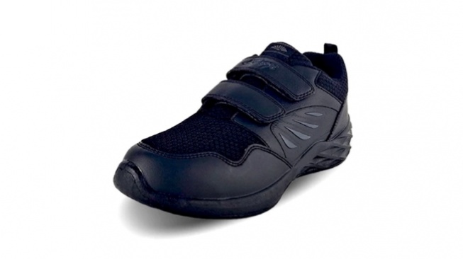 Kasogi Sepatu Sekolah Sneaker Nara. [Shopee]