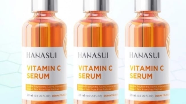 Hanasui Vitamin C Serum. [Shopee]