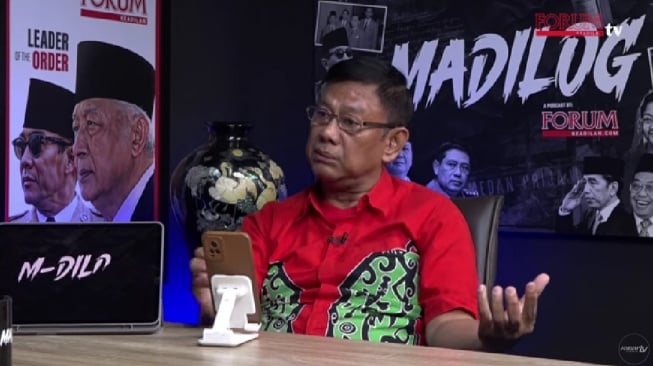Bola Panas Ijazah Jokowi Kembali Bergulir: Seret Rektor UGM, Dugaan IPK di Bawah 2,0 Jadi Sorotan!