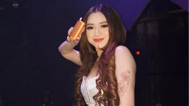 Bantahan Nathalie Holscher soal Sindiran ke Erika Carlina Dipatahkan Lewat Video Ini