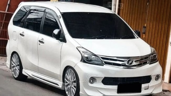 Mobil bekas murah Daihatsu Xenia 2013. (Daihatsu Kediri)