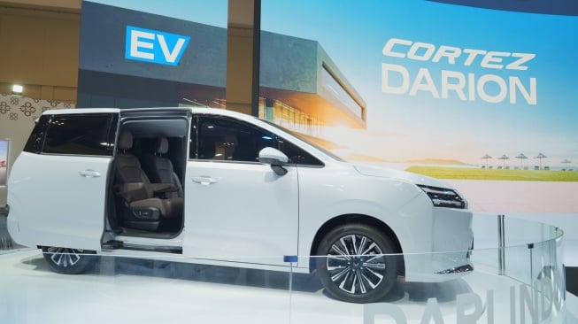 Kenyamanan dalam mengakses Wuling Cortez Darion. (Foto: Wuling)