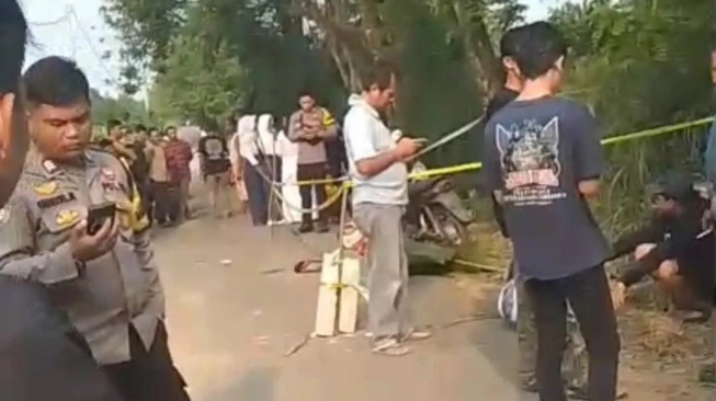 Polisi datangi TKP tewasnya seorang ayah warga di Walantaka, Serang, Banten. [Istimewa/Bantennews]