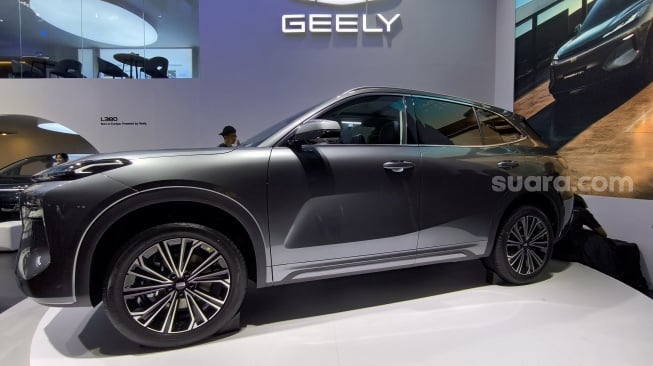 Geely Starray EM-i diperkenalkan di GIIAS 2025 pada Rabu (23/7/2025). [Suara.com/Liberty Jemadu]