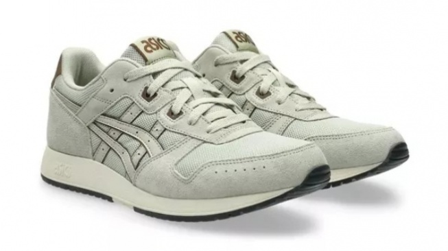 ASICS Women Lyte Classic Standard. [ASICS]
