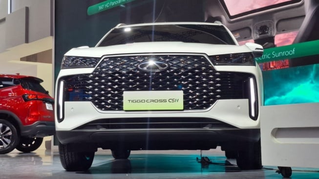 Chery TIGGO Cross CSH Hybrid dan Chery TIGGO Cross Sport 1.5T dalam perhelatan GAIKINDO Indonesia International Auto Show (GIIAS) 2025
