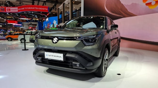 SUV Listrik Suzuki eVITARA Tampil Perdana di GIIAS 2025, Siap Dijual 2026