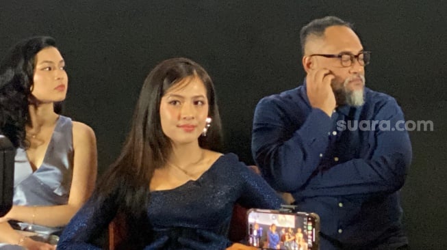 Main Film Bertaut Rindu, Adhisty Zara Kini Tak Ghosting Teman Lagi