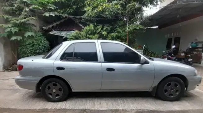 TImor S515 tahun 1996 (olx.co.id)