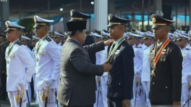 8 Lulusan Terbaik Peraih Bintang Adhi Makayasa 2025