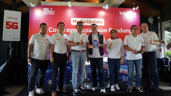 Perluasan jangkuan jaringan 5G ke Bandung Raya. [Telkomsel]
