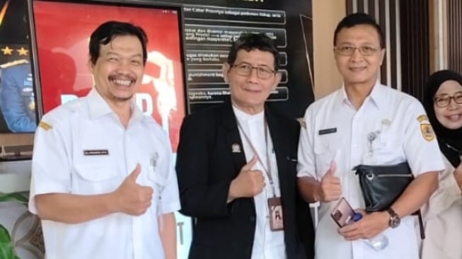 Terseret Dugaan Ijazah Palsu Jokowi, Kepala SMAN 6 Solo: Saya Paling Lama Diperiksa