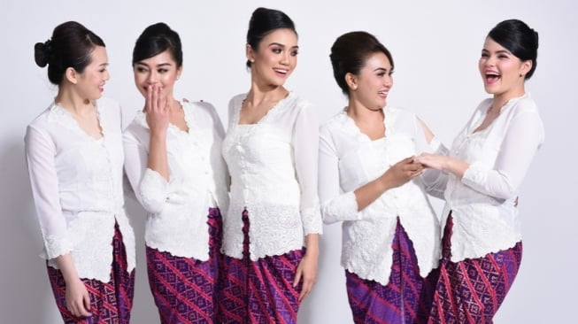 Ilustrasi Kebaya (unsplash)
