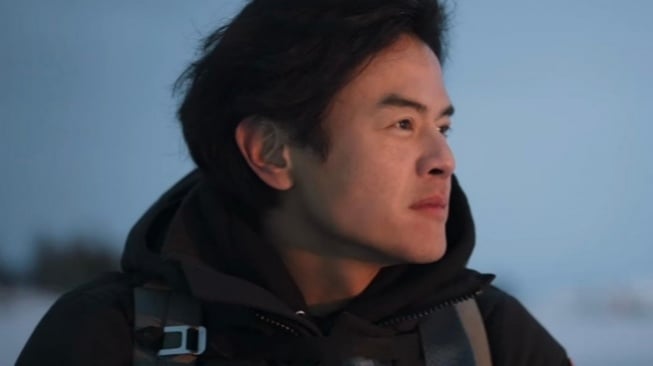 6 Film Dion Wiyoko, Sore: Istri dari Masa Depan dan A Normal Woman Baru Tayang