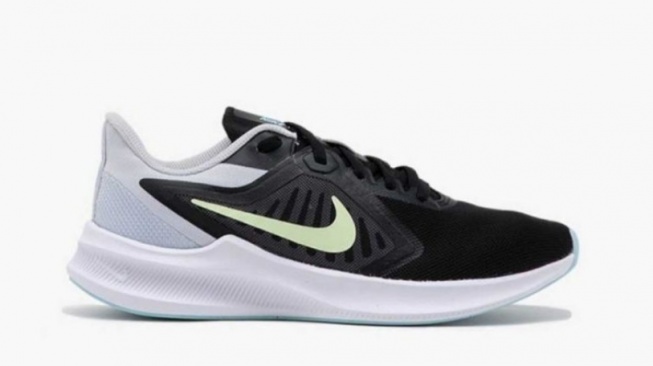 Nike Downshifter 10