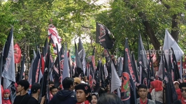 Jelang Vonis Hasto, Massa Pendukung Bawa Keranda dan Peringatkan Hakim soal Hukum Akhirat