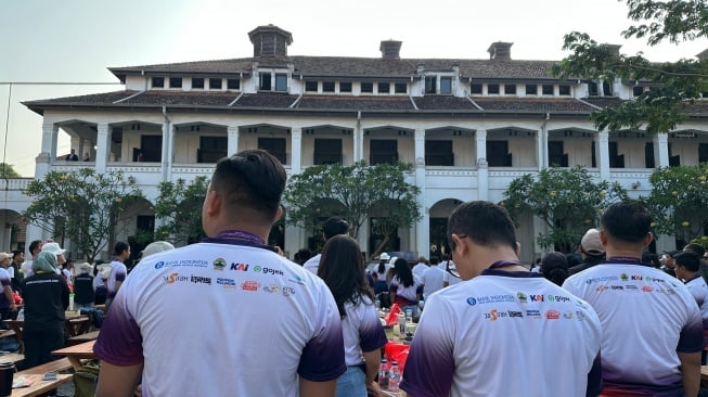Gojek berpartisipasi aktif dalam inisiatif pengembangan platform Jasirah (Jejak Wisata Sejarah), yang digagas oleh Bank Indonesia Provinsi Jawa Tengah, Keris Jateng, dan para sejarawan Universitas Diponegoro. [Dok Gojek]