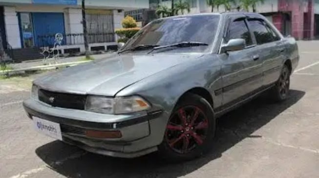 Mobil bekas di bawah Rp20 juta (OLX)