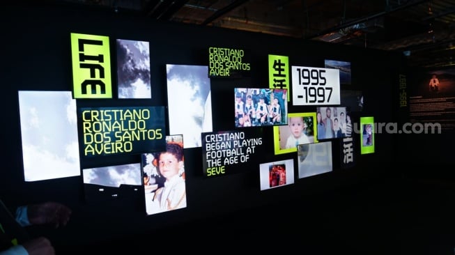 CR7 Life Museum menjadi pameran imersif pertama di Asia yang sepenuhnya didedikasikan untuk megabintang sepak bola dunia, Cristiano Ronaldo. [Suara.com/Arief Apriadi]