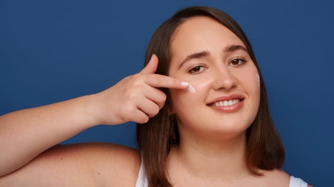 5 Rekomendasi Sunscreen yang Tidak Bikin Kusam: SPF Tinggi, Anti White Cast