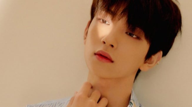Galau Brutal, Joshua SEVENTEEN Tak Ingin Ditinggal Doi di 'Love Is Gone'