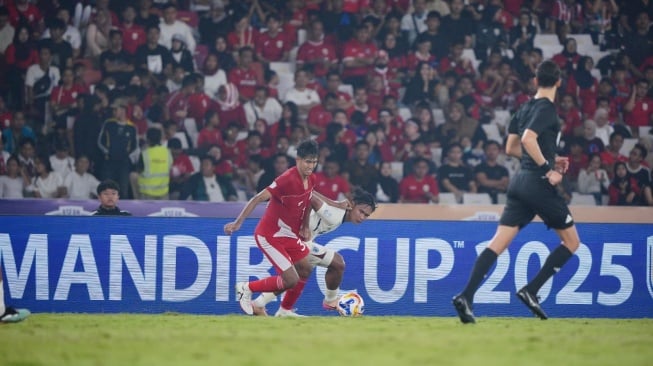 Laga yang didukung oleh Bank Mandiri ini menjadi bukti nyata sinergi antara prestasi olah raga dan komitmen sponsor dalam mendukung akselerasi prestasi sepak bola usia muda di ASEAN (Dok: Bank Mandiri)