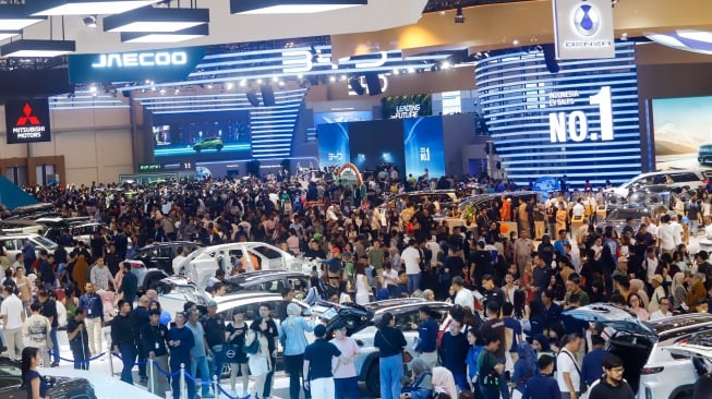 Rojali dan Rohana Ada di GIIAS 2025, Bukti Daya Beli Lagi Berat Tapi Mimpi Orang RI Bagus!