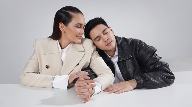 Luna Maya dan Maxime Bouttier. [Instagram]