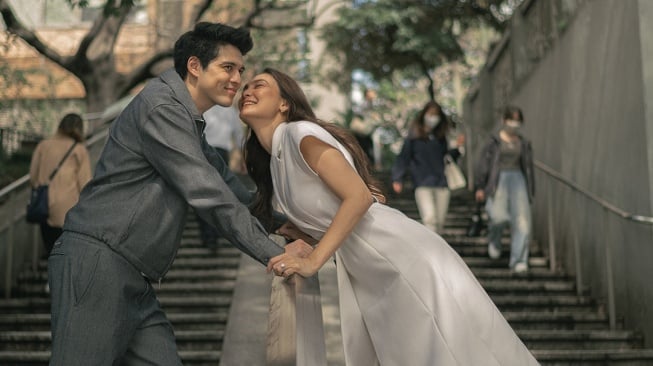 Luna Maya dan Maxime Bouttier. [Instagram]