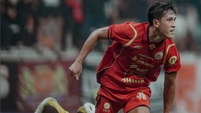 Layak Jadi Striker Utama Persija Jakarta, Begini Respon Eksel Runtukahu