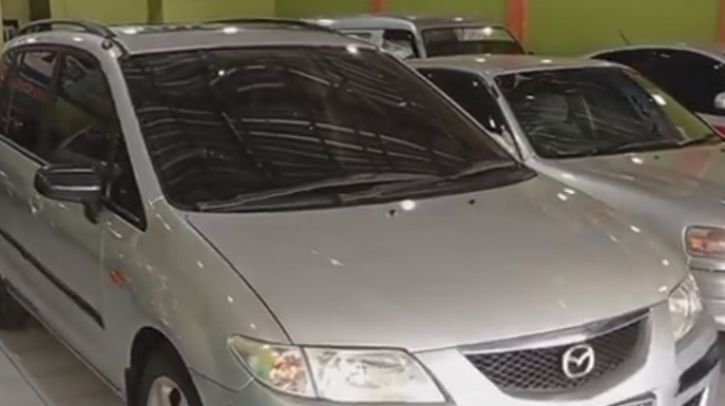 Mazda Premacy. [YouTube Imam Arivin]
