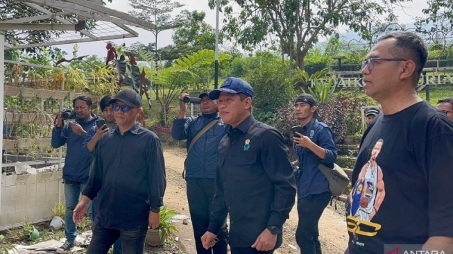 Menteri LHK Cabut Izin dan Ancam Penjarakan Pelaku Perusak Lingkungan Penyebab Banjir Jakarta