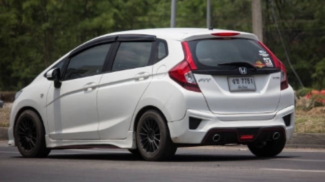 Masih Layak Beli Honda Jazz GK5 Bekas di 2025? Ini Review Lengkapnya