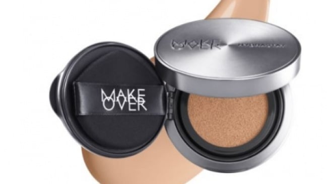 Make Over Hydrastay Lite Glow Cushion. [makeoverforall.com]