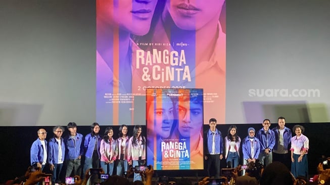 Konferensi Pers film Rangga & Cinta di kawasan Senayan, Jakarta Pusat pada Senin, 28 Juli 2025. [Suara.com/Tiara Rosana]