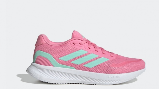 Runfalcon 5 Running Shoes- Sepatu lari Adidas wanita palng worth it Juli 2025. [Adidas.co.id]