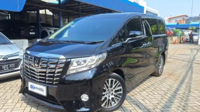 Toyota Alphard X bekas (OLX)
