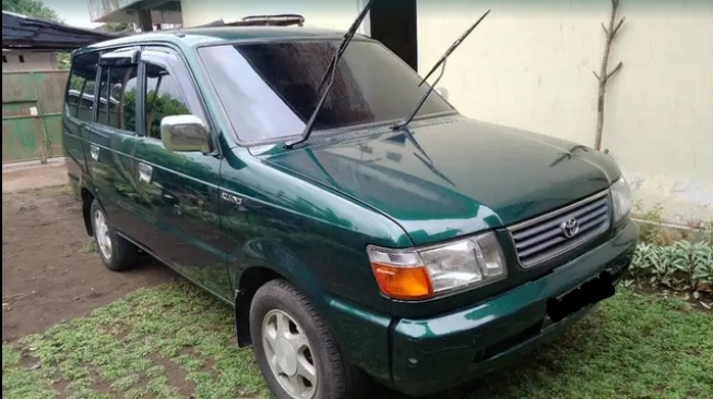 Mobil bekas keluarga (Website/OLX)