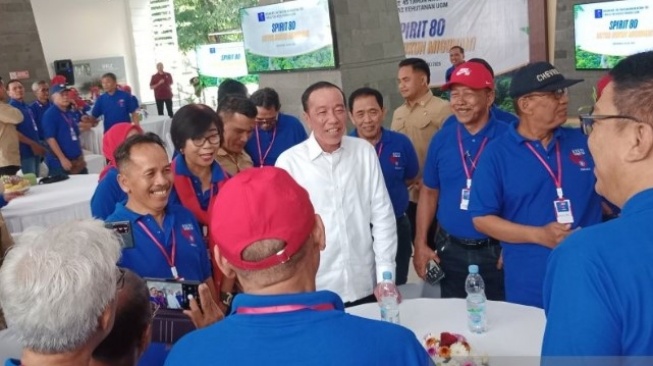 5 Daftar Isi Curhat Jokowi di Reuni Angkatan 1980 Fakultas Kehutanan UGM