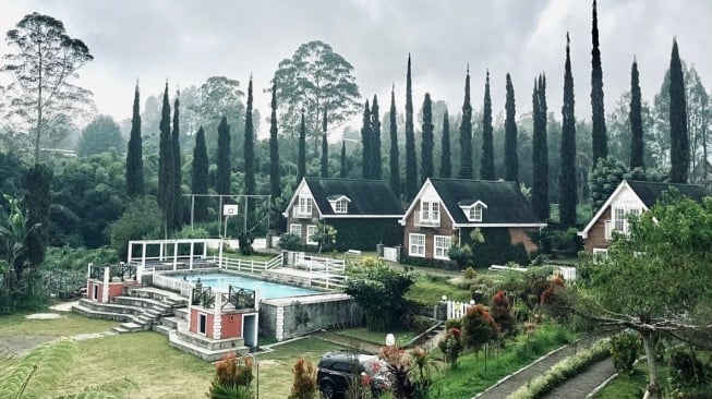 Omah Kembang Merbabu (instagram.com/omahkembang.merbabu)