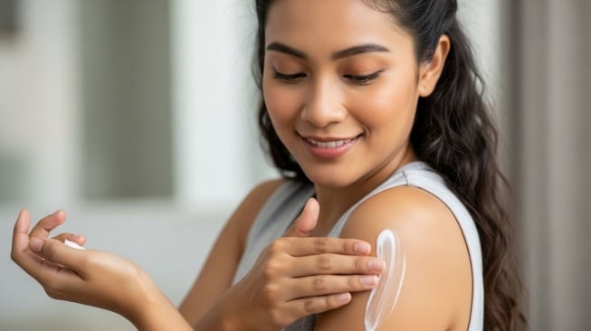6 Body Lotion SPF 50 Terbaik: Cocok Dipakai 17-an biar Kulit Gak Gosong meski Ikut Lomba Seharian