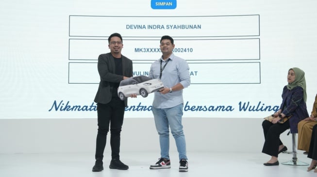 Wuling Motors (Wuling) mengumumkan pemenang Grand Prize dari program Wuling T.E.N.T.R.A.M di GIIAS 2025. (Foto: Wuling)