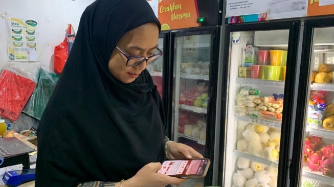 Di Balik Usaha Buah Isti, 5G Telkomsel Jadi Jalan Sat Set Menuju Kepuasan Pelanggan