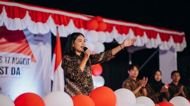 Contoh Teks Pidato Sambutan Ketua Panitia 17 Agustus Bahasa Jawa. (Google AI Studio)