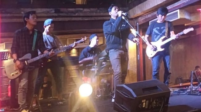 Band Dandiz baru saja merilis single kedua berjudul "Hati Siapa Tak Luka". [GNP Music]