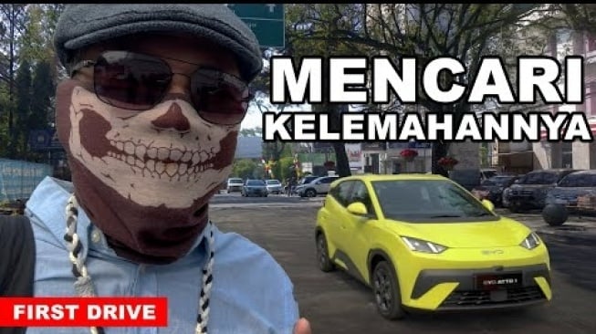 Sumber Penghasilan Om Mobi, Kolektor Mobil Langka yang Dipalak saat Review
