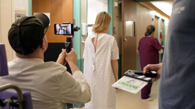 Sinopsis Unsane [IMDb]