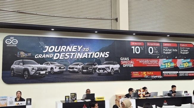 Mitsubishi Destinator hadir dalam tiga varian, yaitu GLS dengan harga Rp385 juta, Exceed seharga Rp405 juta, dan Ultimate dengan harga Rp465 juta (Dok: PT MMKSI)