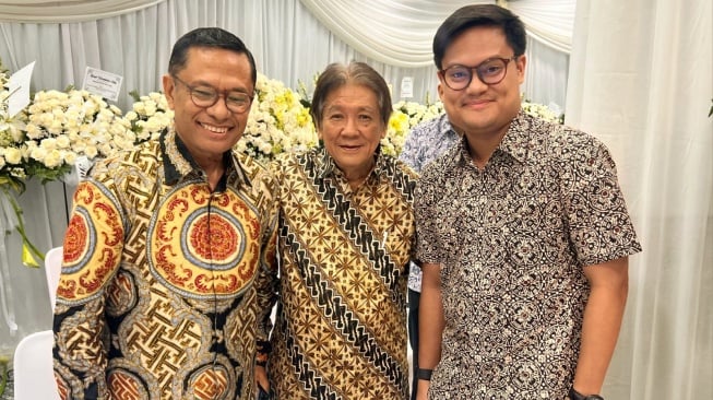 Saleh Husin: Kwik Kian Gie, Ekonom Tionghoa yang Nasionalismenya Patut Dicontoh
